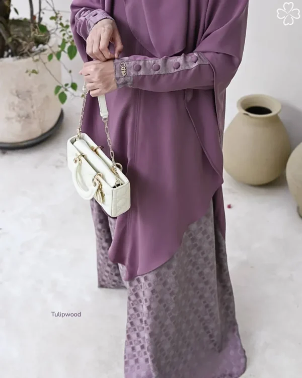 Maison Square Series