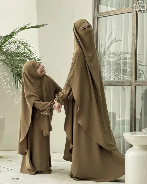 La Perla Breen Brown Gold Set