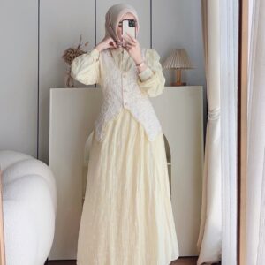 Joena Scallop Vest Maxi