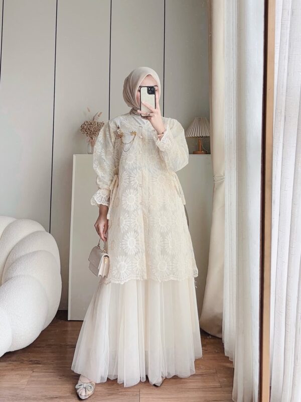 Nava Lace Tunik Matahari