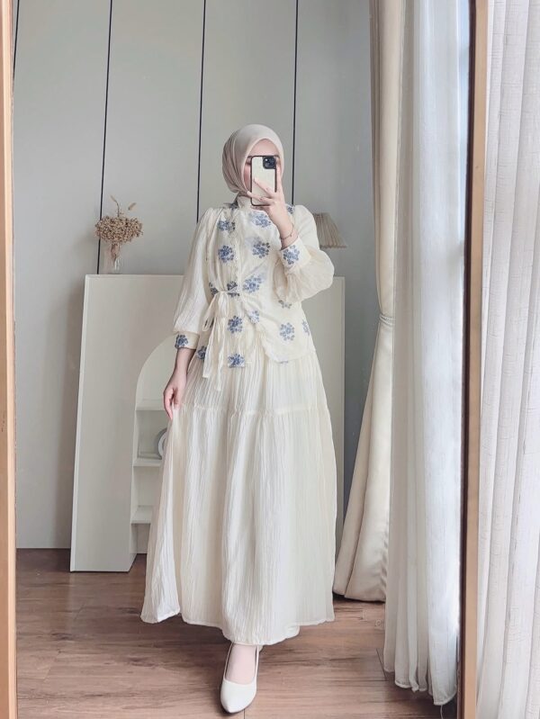 Kivana Lace Set Skirt set